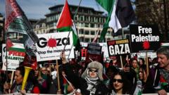 Thousands call for Gaza ceasefire in London march