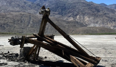 Historical Death Valley cablecar tower fell by off-roading travelers