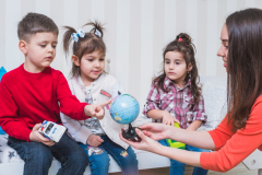 Social interactions shape baby language advancement