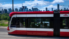 Transit strike avoided in Toronto after last-minute contract inbetween TTC and union