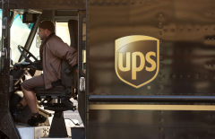 UPS offers its Coyote Logistics service to RXO for $1 billion