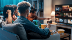 How onlinemarketers can harness the strengths of conventional and streaming TELEVISION