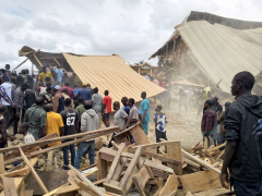 Numerous kids eliminated after school collapse in Nigeria