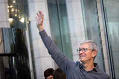 Morgan Stanley Analysts Named Apple a Top Pick Stock and Doubled Their iPhone Expectations — Here’s Why
