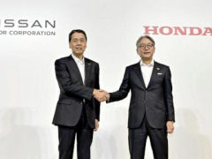 Japan competitors Nissan and Honda will share EV parts and AI researchstudy as they play catch up
