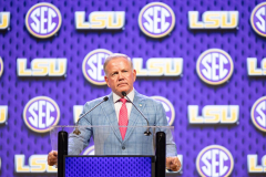 LSU fractures the leading 15 in CBS Sports preseason rankings