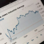 Dow Jones Industrial Average flatlines on Friday, ends week where it began