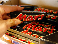 M&M maker Mars to buy Cheez-It maker Kellanova in sector’s mostsignificant offer