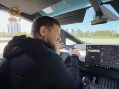 Chechen warlord welcomes Musk to Russia after he’s recorded driving machine-gun installed Cybertruck