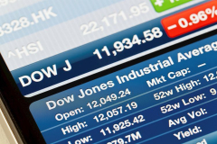 Dow Jones Industrial Average climbsup 100 points on Friday