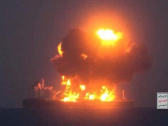 Fires break out on deserted Greek-flagged oil tanker Sounion that Yemen rebels assaulted in Red Sea