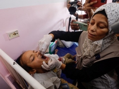 kids in Gaza offered polio vaccines a day before prepared UN rollout