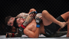 UFC totallyfree battle: Sean Brady vs. Kelvin Gastelum ends in nasty kimura