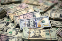 Dollar edges down before UnitedStates inflation information, governmental argument