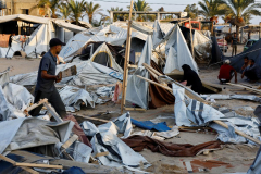 More than 40 dead, lots hurt in Israeli airstrikes on Gaza campingtent camp, firm states