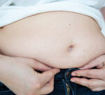 Stomach Fat Linked to Chronic Pain