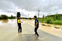 Storm Soulik deteriorates in Thailand however rain continues