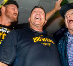 Bob Uecker after getting splashed in champagne by Brewers’ gamers: ‘I peed my trousers!’