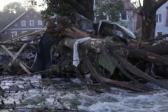 Polish town evaluates damage after historical flooding