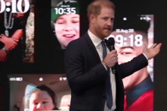 Prince Harry states kids ‘targeted’ as he supporters for online security