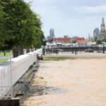 Flood caution for lower Chao Phraya River basin provinces consistingof Greater Bangkok