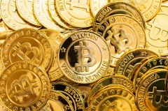 Professional Highlights Bitcoin’s Potential to Disrupt Traditional Assets