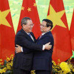 China’s Premier Li talks trade in Vietnam regardlessof distinctions over South China Sea