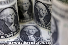 Dollar trips ‘Trump trade’ towards 3rd weekly increase, markets brush off China GDP