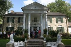 Female charged in declared strategy to take Elvis’s Graceland