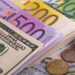 EUR/USD stays unpredictable as ECB sets to cut rates additional