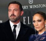 Jennifer Lopez files for divorce from Ben Affleck