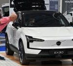 Volvo offers up strategy to sell just EVs by 2030