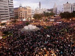 Thousands demonstration in Spain’s Valencia over handling of lethal floods