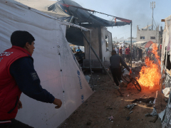 Israel attacks displaced individuals camped at Gaza healthcarefacility