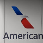 An American Airlines flight directly missedouton a mountain