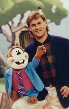 Dave Coulier Likely to Make ‘Full Recovery’ in Cancer Battle, Doctor Says