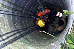 Chinese male saved after 3 days down dry well in Mae Sot