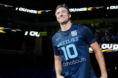 Who Is Luke Kennard’s Wife Anna? Everything About the Grizzlies Star’s Personal Life, Family & More Revealed