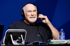 Terry Bradshaw Publicly Confesses $140,000 Lie to Jimmy Johnson as FOX Broadcaster Exposes Reality of New Career