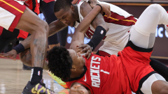 6 wild photos of the Amen Thompson and Tyler Herro scuffle in final moments of Rockets-Heat