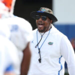 Florida running backs coach chosen for Broyles Award