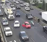 Multi-vehicle crash on West Gate Fwy closes 2 lanes, triggers traffic hold-ups