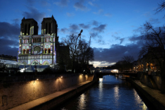 Trump returns to world phase at Notre-Dame resuming