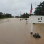 Floods in 4 southern Thai provinces affect bus, train services