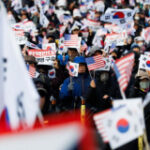 South Korea fails in unprecedented attempt to arrest president