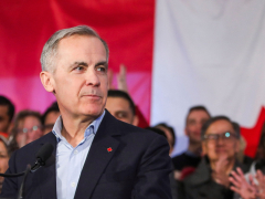 Mark Carney, ex-Bank of Canada governor, launches bid to replace Trudeau