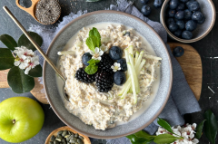 Overnight Oats & Berries