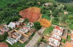 Huge sinkholes threaten Amazonian town