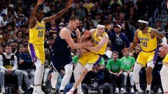 Lakers player grades: L.A. fights hard but loses fourth game in a row