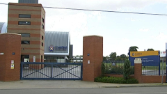 Abduction attempt of Caulfield Grammar School student sparks warning to parents in Melbourne’s southeast